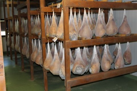 Séchoir à jambon cru Moulin